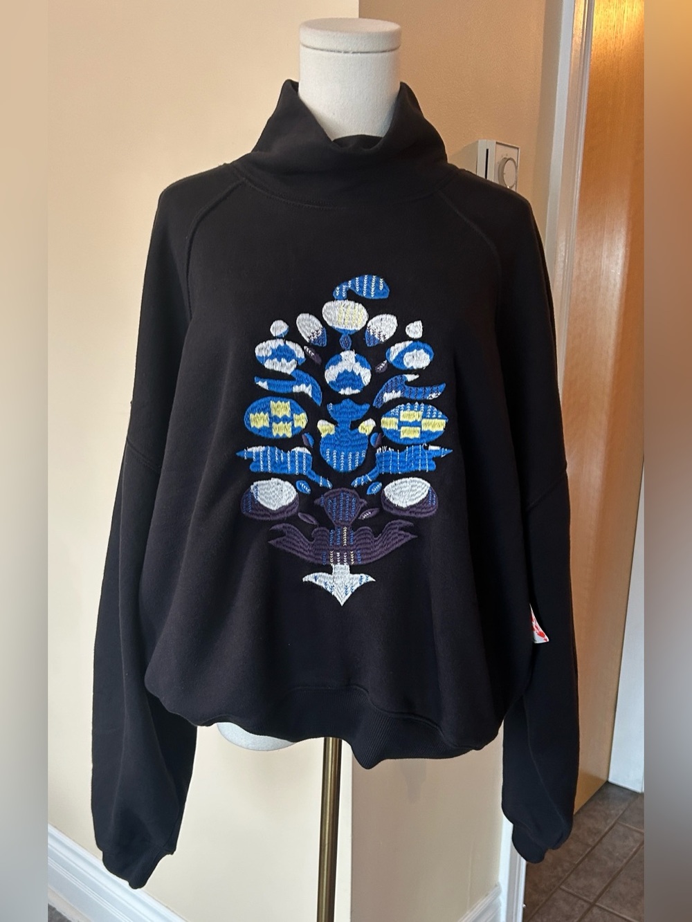 FREE PEOPLE × Movement On Your Mark Logo Mock Neck Pullover size medium - Picture 5 of 9